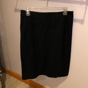 Women’s EXPRESS Black Wool Skirt Size 6. Perfect Black Skirt for any occasion!